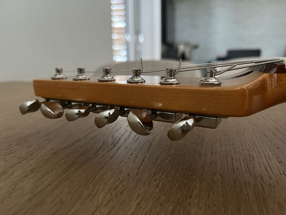 Squier Classic Vibe Baritone Custom Telecaster stan idealny