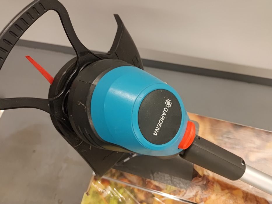 Podkaszarka akumulatorowa Gardena Easy Cut nożyki Aku Ładowarka