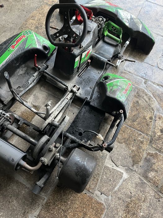 Chassi Kart quase completo
