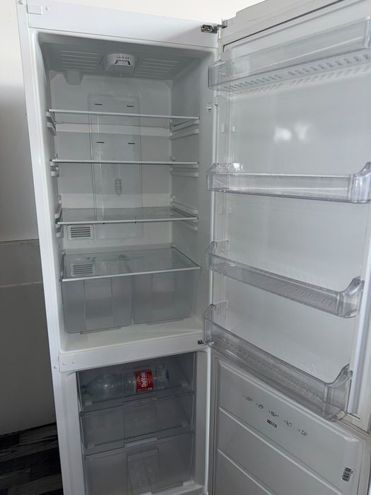 Frigorífico combinado MEIRELES