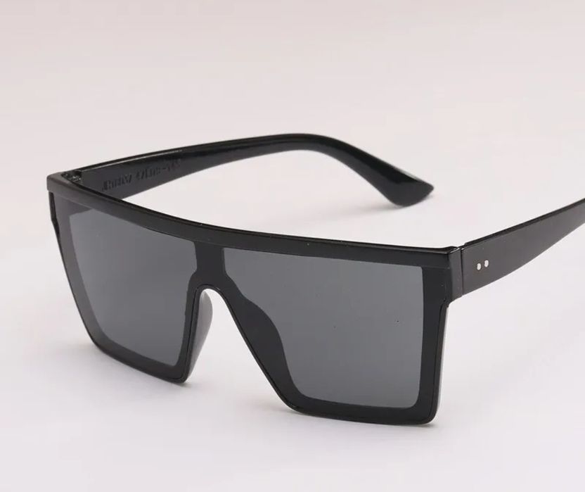 Окуляри сонцезахисні