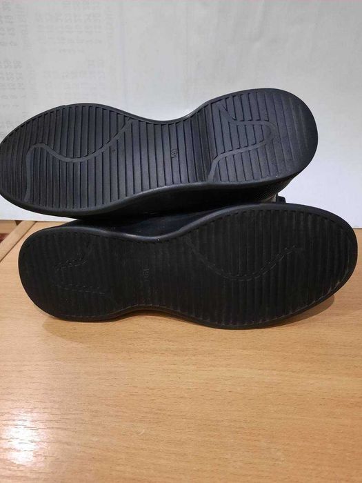 Зимние женские ботинки/сапожки