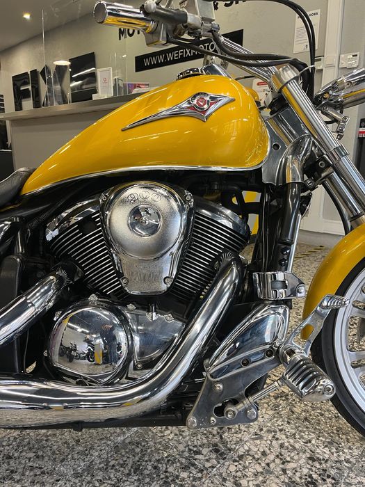 Kawasaki VN 900 C de 2007 ( Vulcan 900). Uma custom de referencia