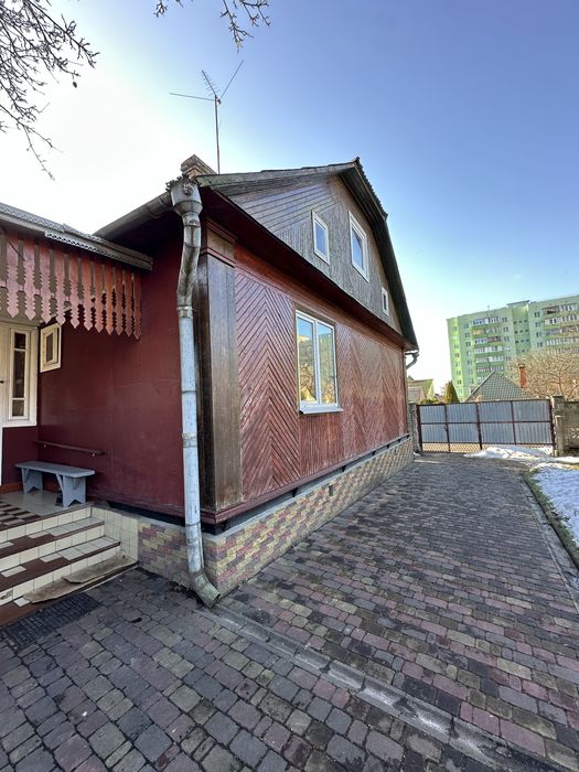 Здам Будинок біля Центру Жуковського(Архітектора Бургіньйона)