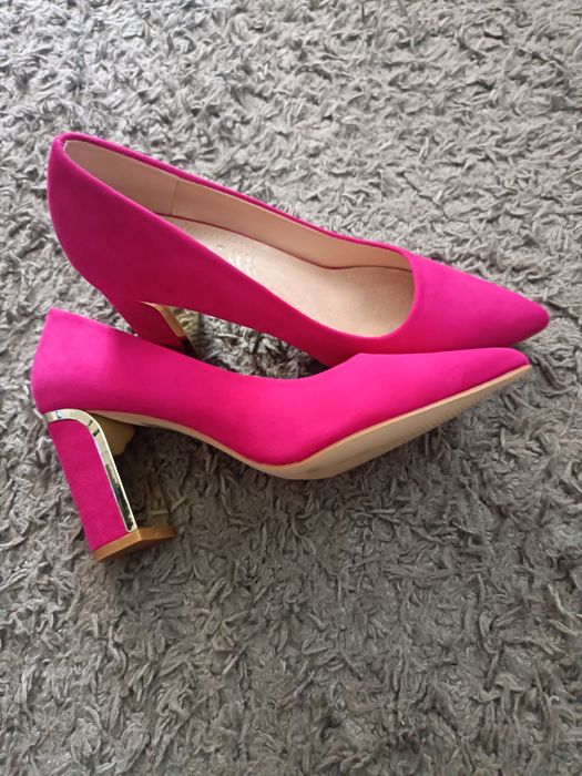 Sprzedam buty damskie