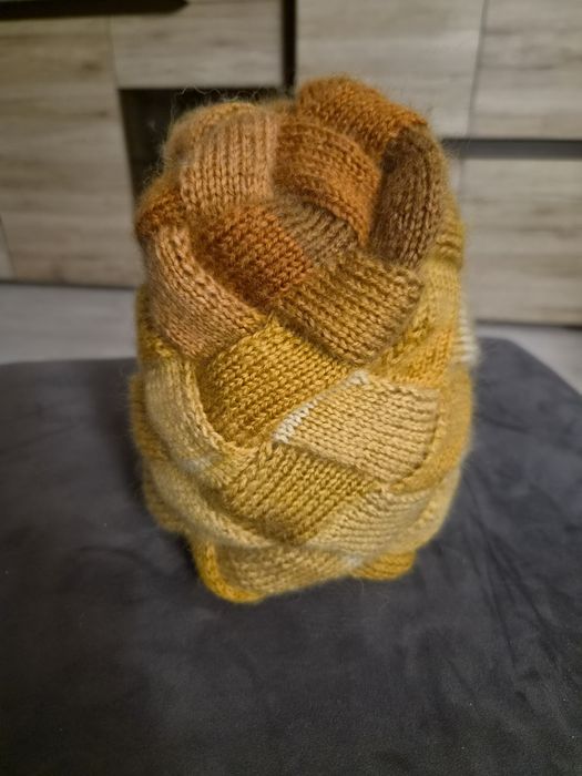 Kolorowa Czapka entrelac