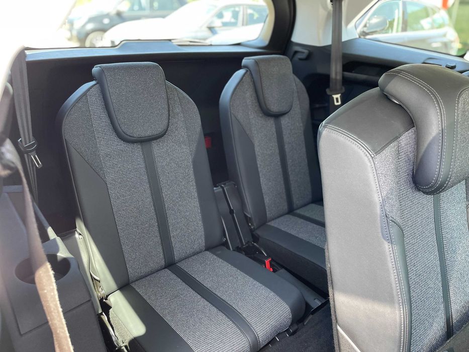 Peugeot 5008 — fotografia 11