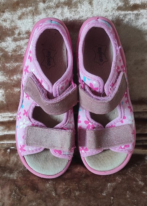 Befado 26 papcie, sandałki dla dziewczynki