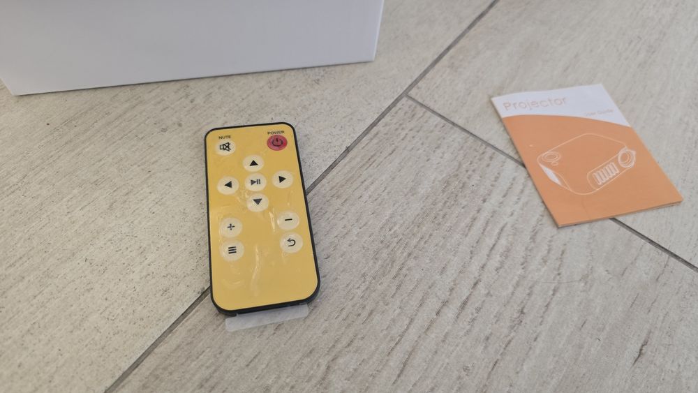 Projektor mini LED jak NOWY