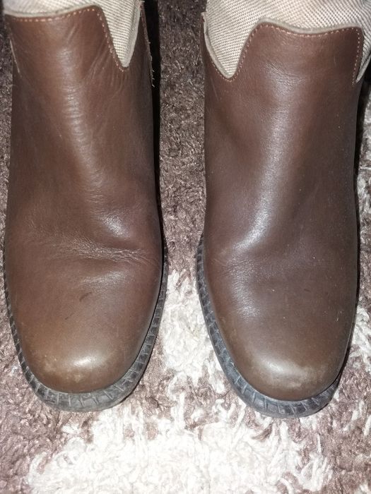 Сапоги Prada із шкіри. Італія