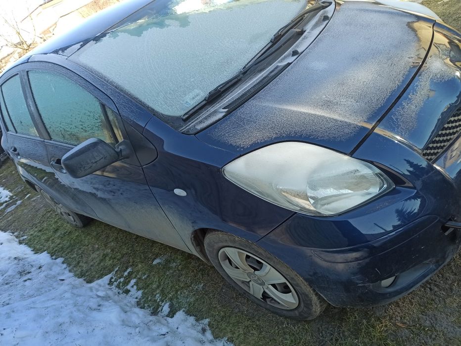 Toyota Yaris 1.3  * Klimatyzacja * 5 Drzwi *