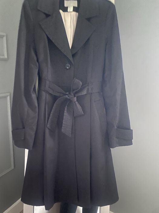 Piekny trencz roz 38