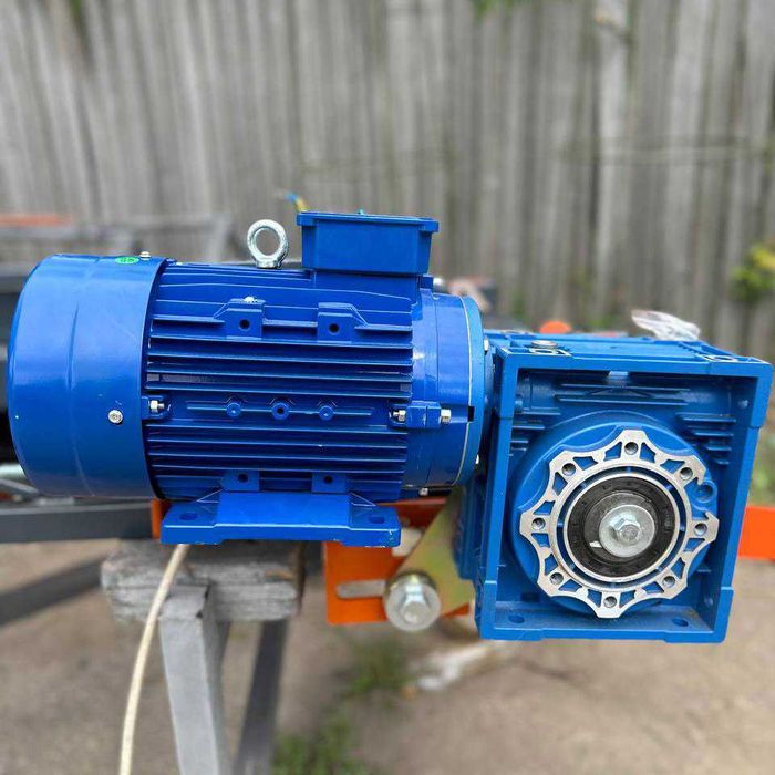 Транспортер, ленточный конвейер, навантажувач, стрічковий конвеєр