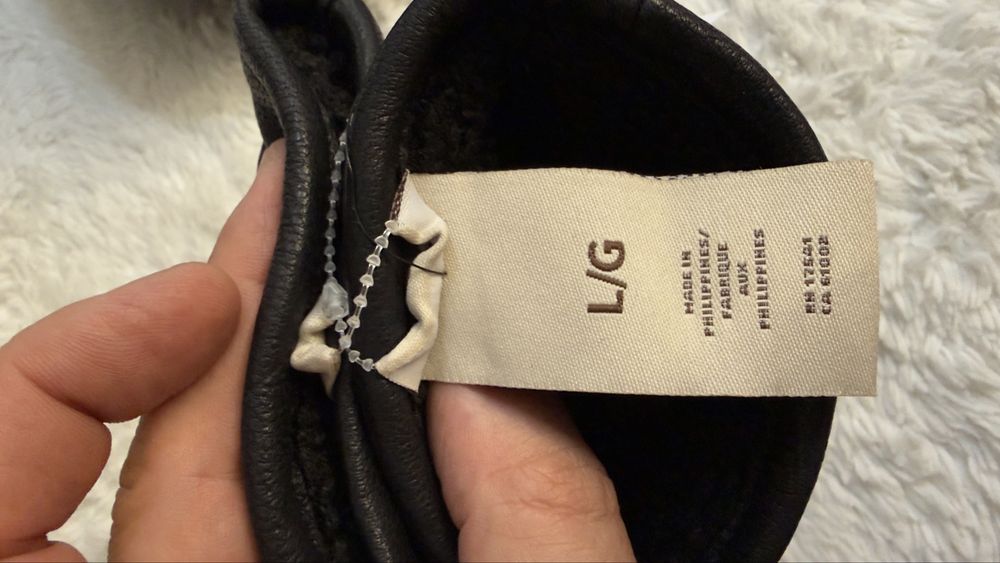 Czarne rękawiczki skórzane marki UGG roz.L  Oryginalł z USA