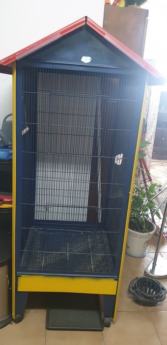 Gaiola grande com rodas