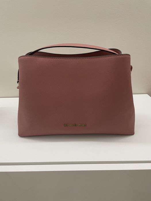 Mala Michael Kors rosa