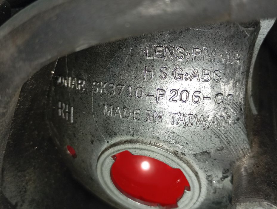 Farolim direito PEUGEOT 206 (2A/C)