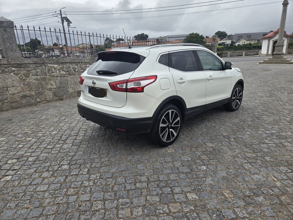 Nissan Qhasqhai Teckna Premium