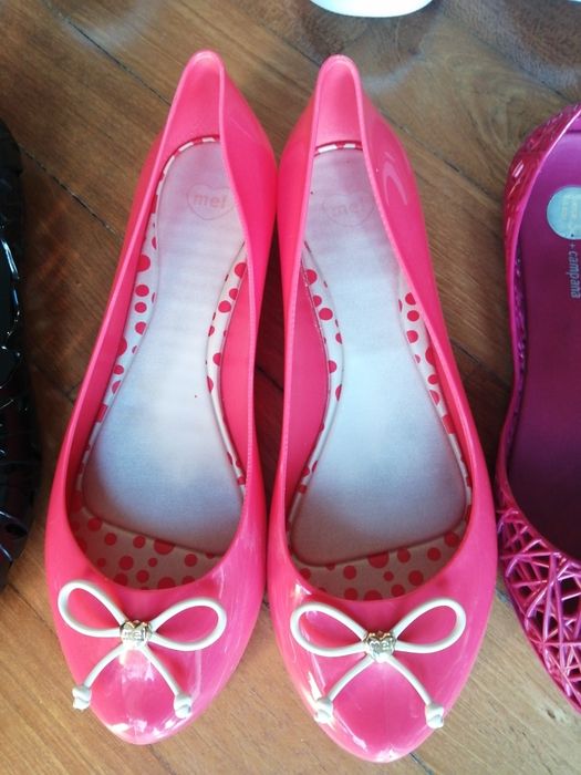 Calçado variado Tam. 40 Cada par €5