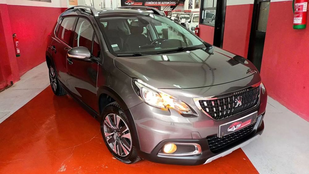 Peugeot 2008 1.2 PureTech Allure