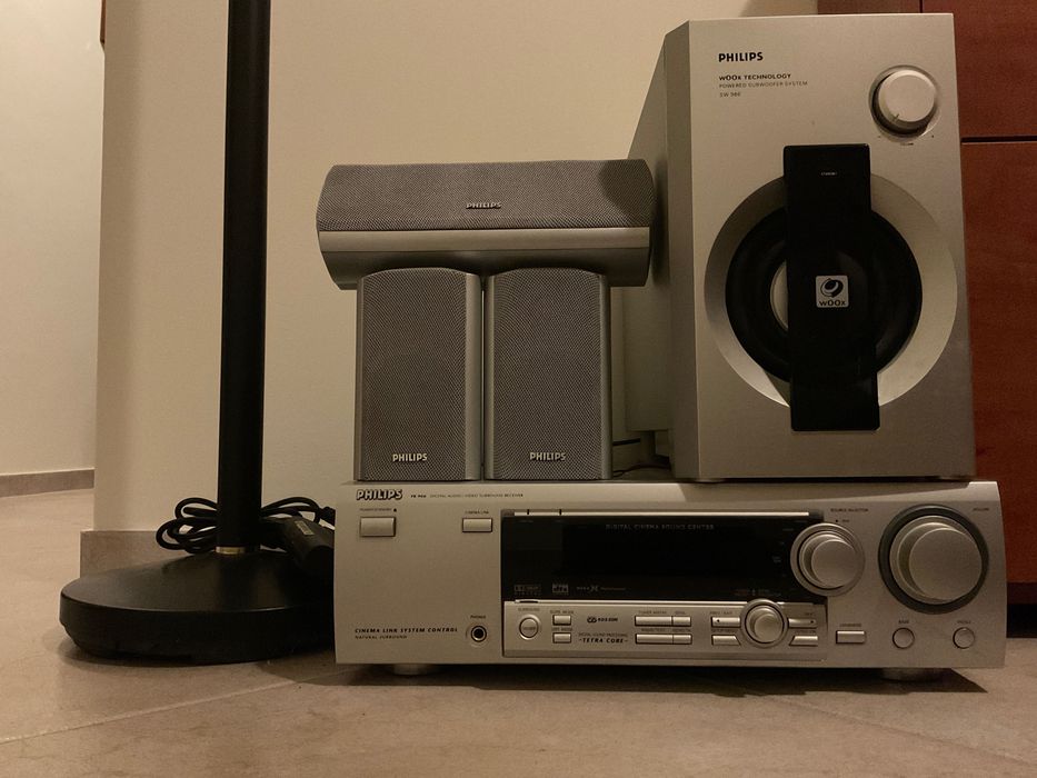 Philips Fr 966 Digital Audio Reciver 5.1 + subwoofer + 5 colunas + comando