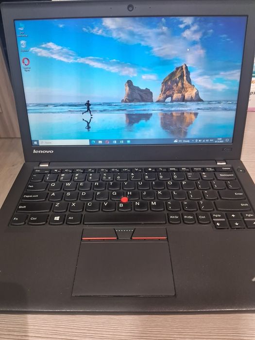 Ноутбук Леново x250 i5, ssd 250gb , 8gb