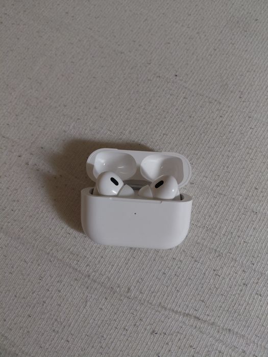 AirPods Pro 2 generacji z etui MagSafe (Lightning ) 2024