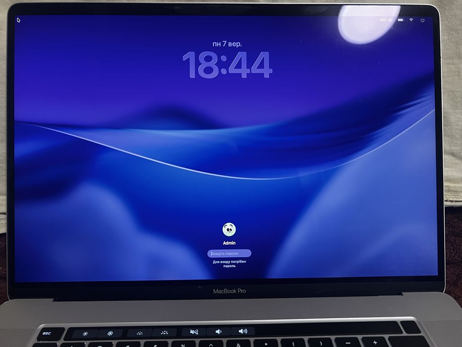 Macbook PRO 2019г. A2141