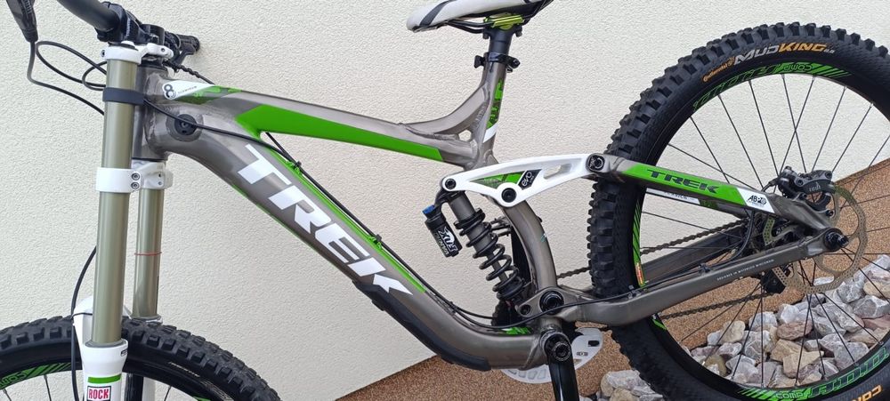 TREK SESSION 8 DH downhill rama S koło 26"