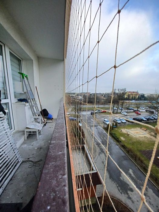 Sprzątanie i dezynfekcja balkonu, zabezpieczenia przeciw ptakom