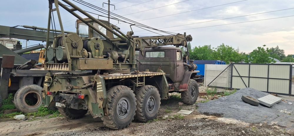 Урал 375 ямз 236