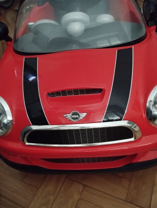 Mini Cooper a bateria