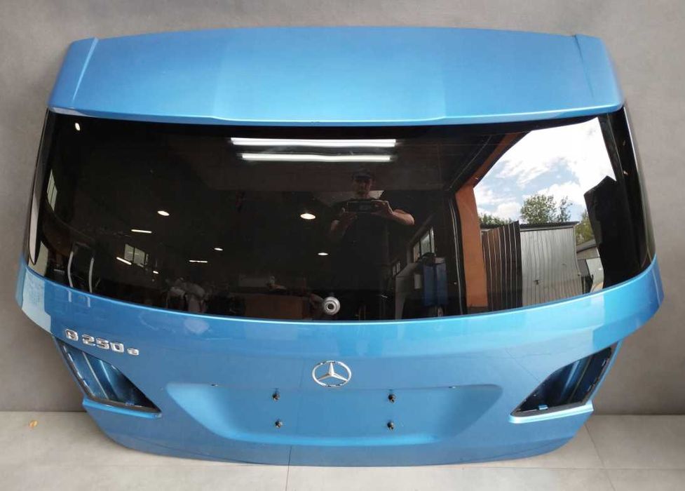 Ляда крышка багажника Mercedes B 242 w242
