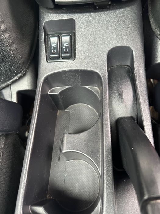 Mitsubishi lancer х 10.   1.5 газ/бензин