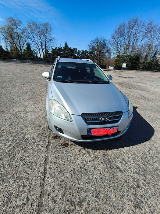 Kia cee'd -Dużo Faktur