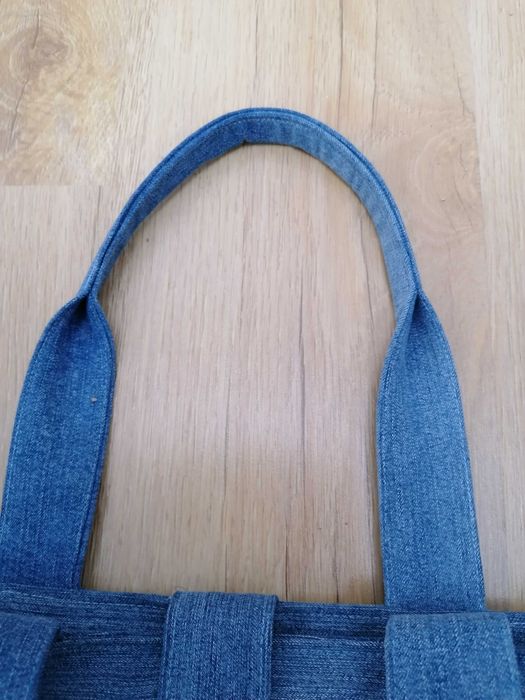 Niepowtarzalna torba z jeansu