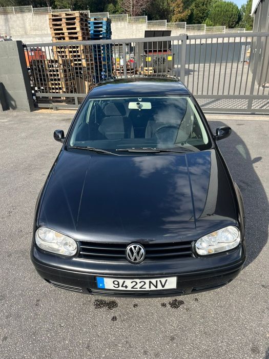 Golf 4 impecável  LEIA !!