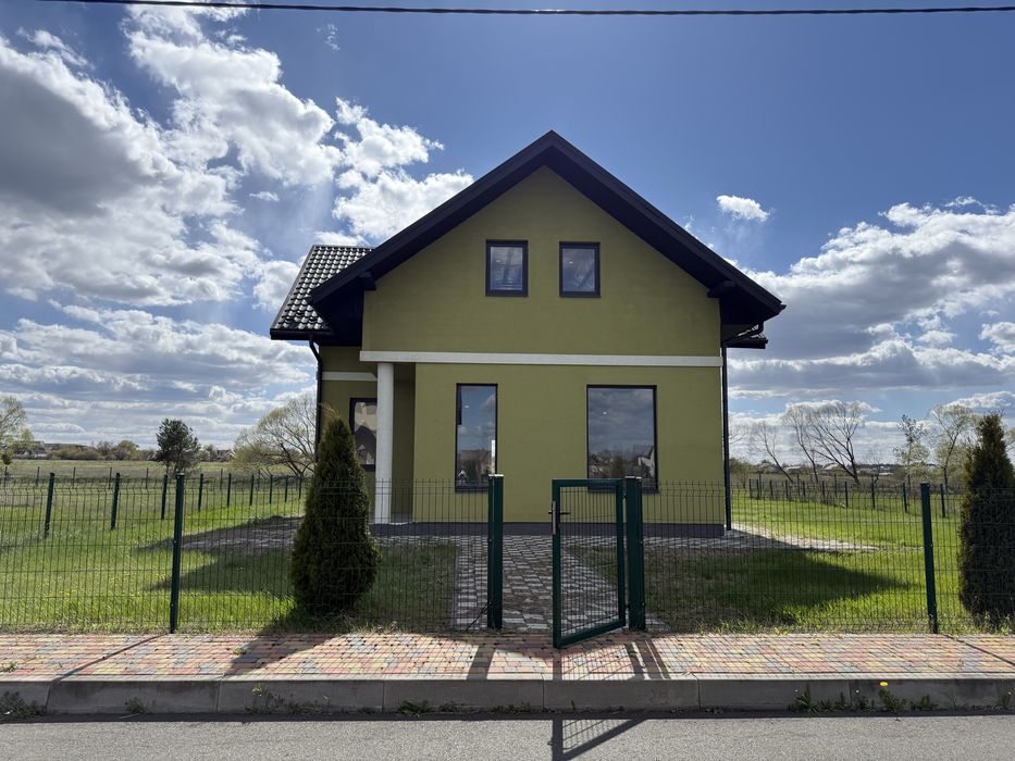 Продаж будинку у Пилиповичах на 9 сотках, закрите КМ