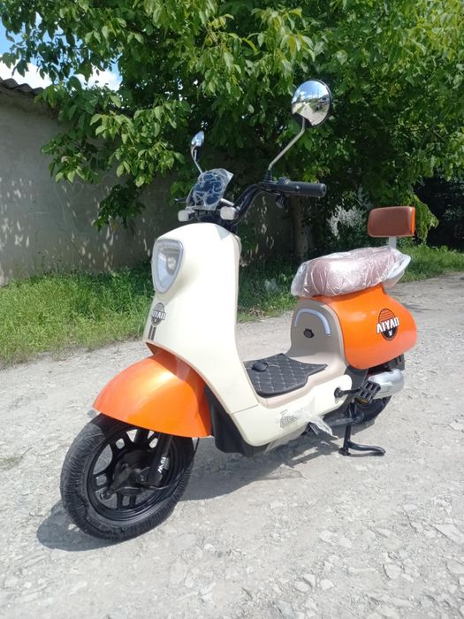 Продам скутери і електровелосипеди