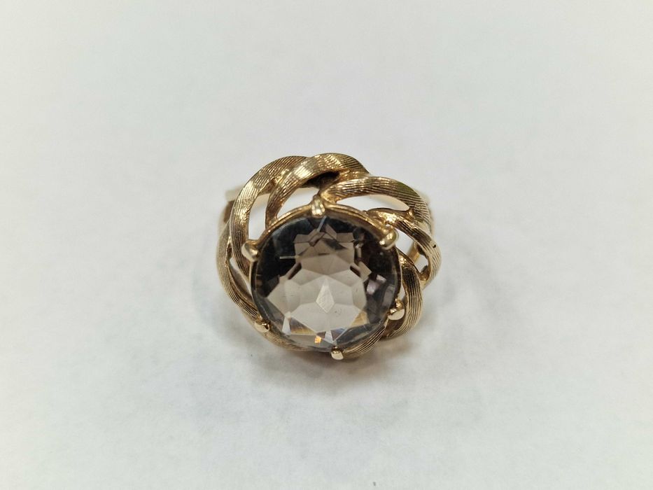 Piękny złoty pierścionek/ 417/ 10K/ 6.51 gram/ R15/ Kwarc dymny