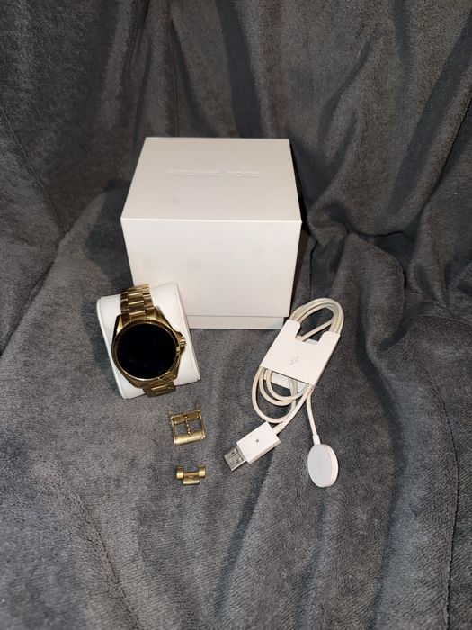 Zegarek Michael Kors DW2C – złoty smartwatch