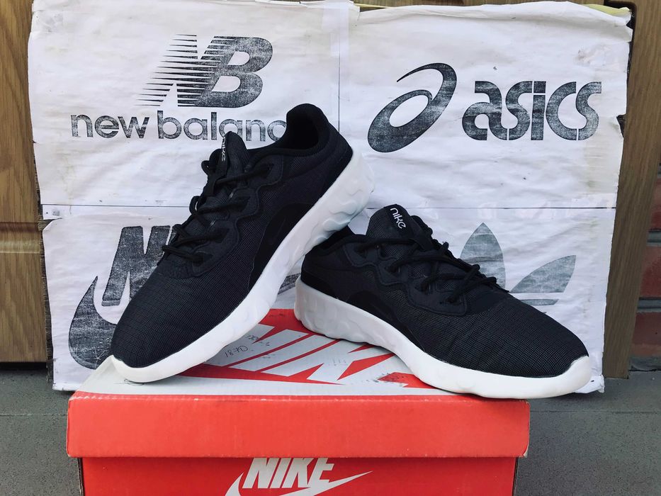 Кроссовки Nike Explore Strada для тренировок беговые