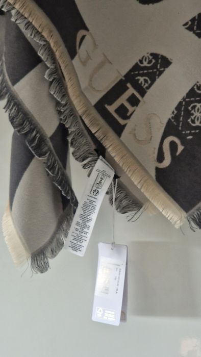 Guess chusta z logo 4G nowa