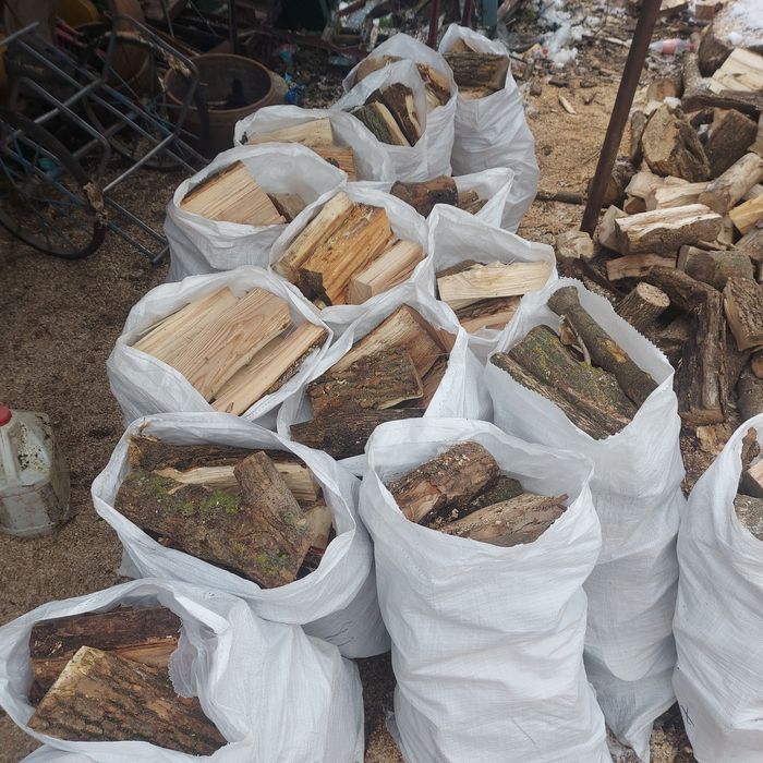 Вугілля кам'яне продаж, оптом і в розніцу, дрова твердих порід!