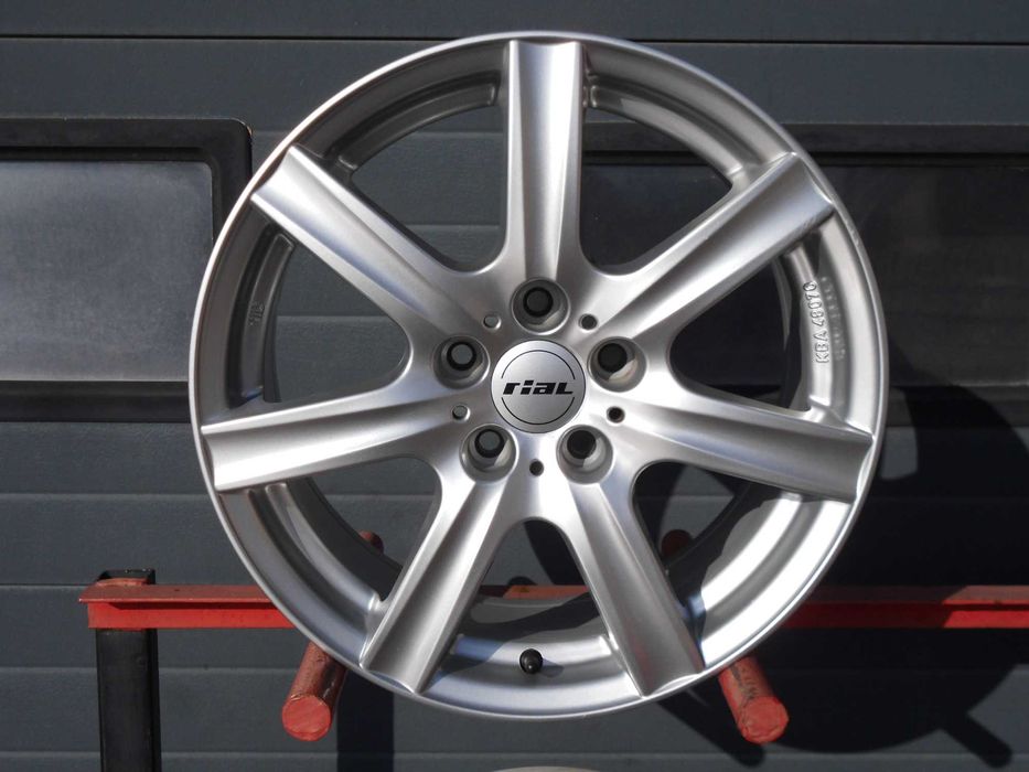 Felgi alu Rial 17 5x112 Skoda Octavia Seat Leon Vw Golf Caddy Audi A3