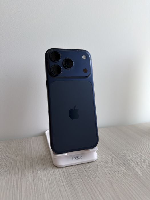 IPhone 17 Pro 256GB Deep Blue