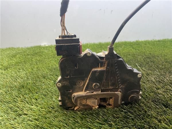 Fechadura Porta Frente Esquerda Fiat Iii