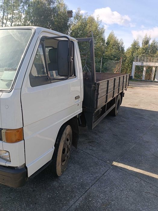 Bedford NKR 3.6 (5.9 Ton) | Clássico de Trabalho | Mecânica Robusta