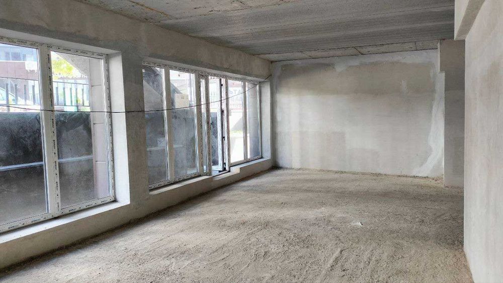 Здана комерція, гарна ціна, центр, Івано-Франківськ, продаж, сирець