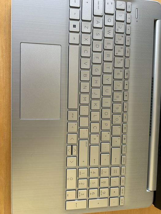 Portátil HP semi-novo Processador i7476539130091284482